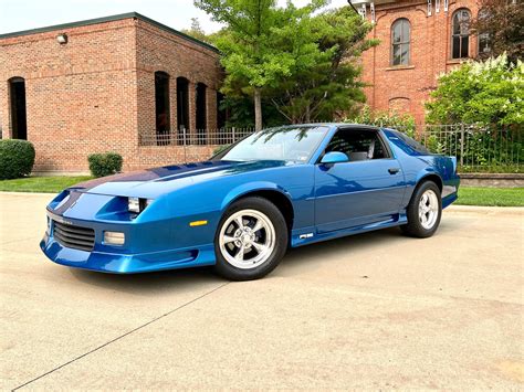 1992 Chevrolet Camaro rs | Showdown Auto Sales - Drive Your Dream