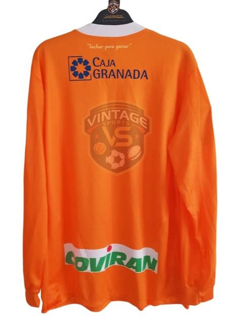 Granada 2013-14 GK Kit