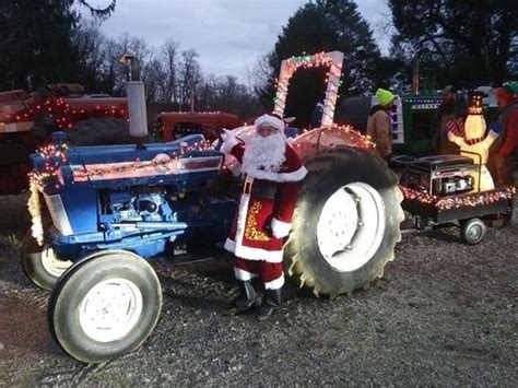 The Official Highland Holiday Tractor Parade | Falling Branch Brewery ...