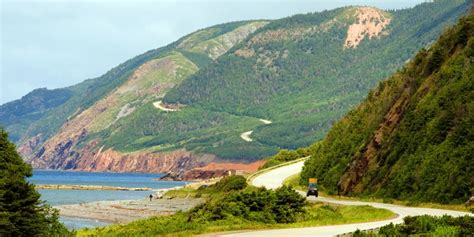 Nova Scotia Road Trip Itinerary (By a Local, With Map)