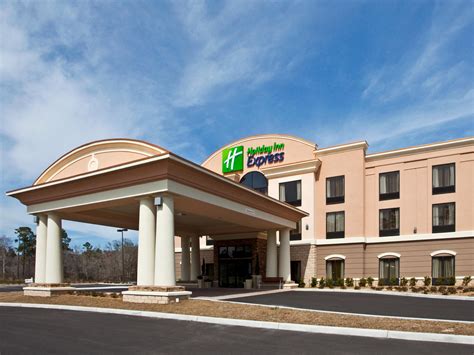 Affordable Hotels in Perry, FL | Holiday Inn Express & Suites Perry