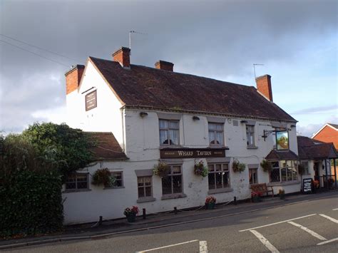 Pubs: Then & Now: #083 Wharf Tavern, Hockley Heath, Warks : 1986 to 2011