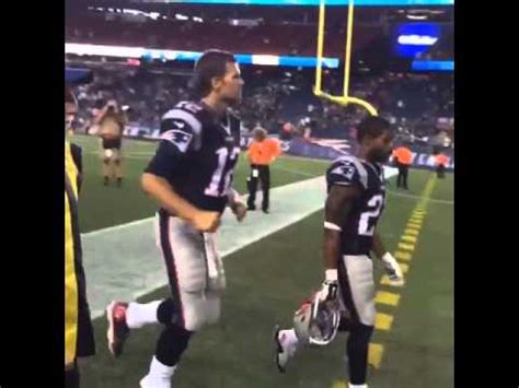 Great shot of Tom Brady running off Field - YouTube