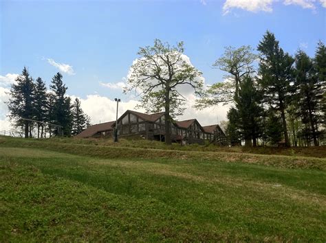 Snow and Jaggers: Laurel Mountain State Park: The Abandoned Ski Resort