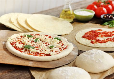 How to Store Frozen Pizza Properly for Take Home Pizza | DeIorios