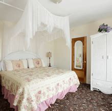 Our Rooms - The Historic Hotel Macomber