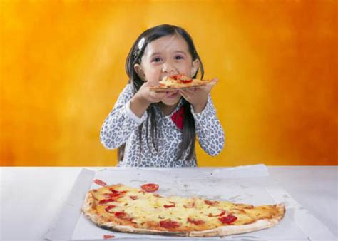 What happens when kids eat pizza? - PMQ Pizza