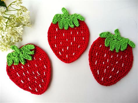 Strawberry Coaster | AllFreeCrochet.com