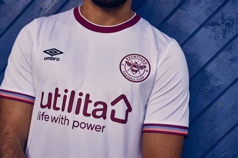 Brentford 2020-21 Third Kit