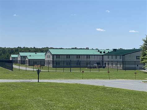 Virginia Women's Prisons Force People to Remove Pads, Tampons