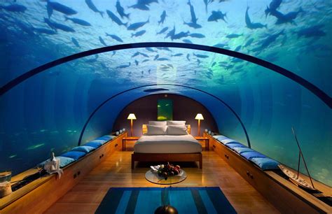 Underwater Bedroom in Maldives | Underwater bedroom, Underwater hotel ...
