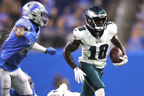 Jalen Reagor injury: Eagles wide receiver carted off with injured ankle - Bleeding Green Nation