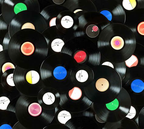 The Reemergence Of Vinyl In Music | Decorating with vinyl records, Vinyl record store, Vinyl ...
