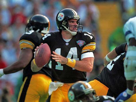 5 Greatest Quarterbacks In Pittsburgh Steelers History