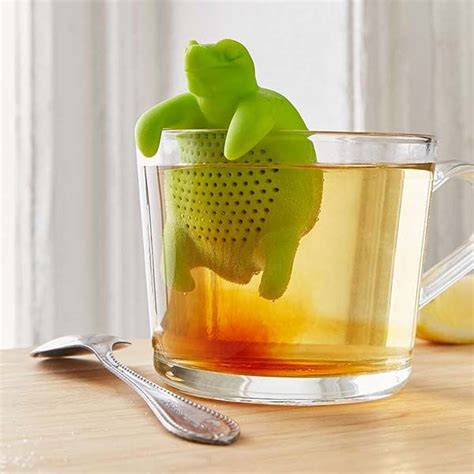 The Green Turtle Tea Infuser | Gadgetsin