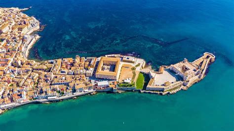 Island of Ortygia, Syracuse, Sicily, Italy - Bing Gallery