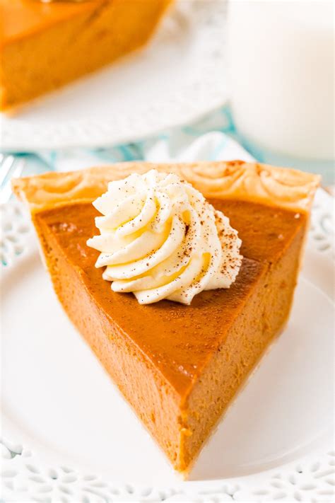 Best Creamy Pumpkin Pie Recipe - Leocipesgresyo