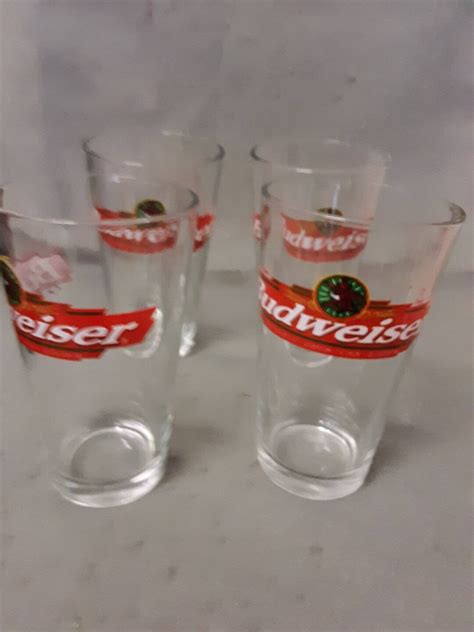 Budweiser Beer Classic American Lager Beer Pint Glasses Advertising ...