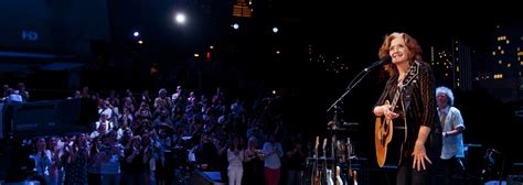 Bonnie Raitt | Austin City Limits