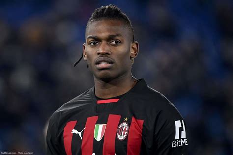 Mercato - Milan AC : Rafael Leão touche le jackpot, un Lensois en approche