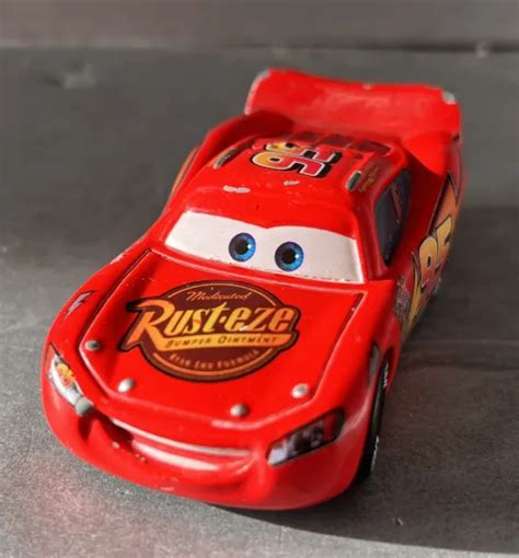 LIGHTNING MCQUEEN RUST-EZE Mattel Toy Car, DISNEY PIXAR Cars, Diecast #95 £5.91 - PicClick UK