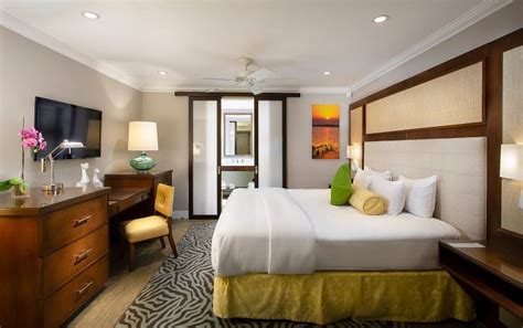 Almond Tree Inn Rooms: Pictures & Reviews - Tripadvisor