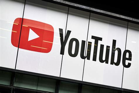 German Union IG Metall Is Backing YouTubers Fighting Google - Bloomberg