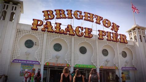 Enjoy thrilling rides on Brighton Pier | VisitEngland