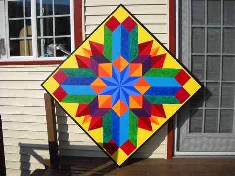 Pin by Angel Beard on Barn Quilts | Painted barn quilts, Barn quilt ...