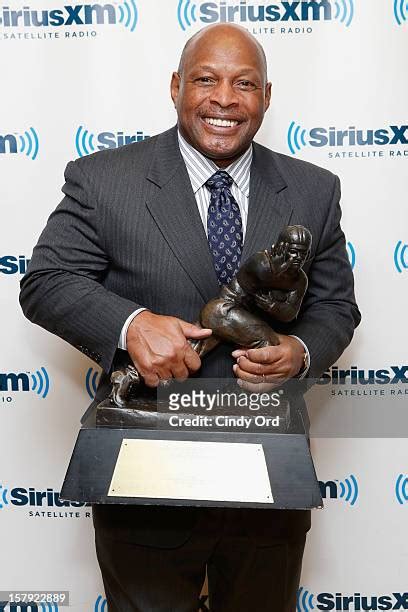 Archie Griffin Heisman Photos and Premium High Res Pictures - Getty Images