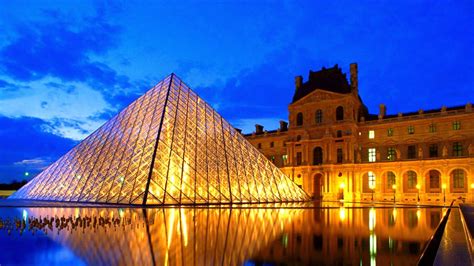 Dicas de Paris e França: Museu do Louvre em Paris | Paris attraction, Paris travel, Louvre paris