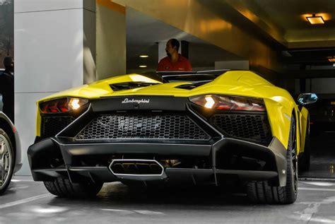 Lamborghini Aventador LP720-4 Roadster in Mexico - GTspirit