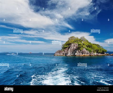 Tropical islands, Trat archipelago, Thailand Stock Photo - Alamy