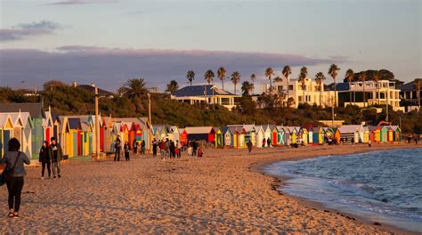 Brighton Beach in Melbourne | Expedia