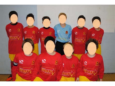 Banbury United Under 10's in sponsored Home kit | Banbury, Helping others, The unit