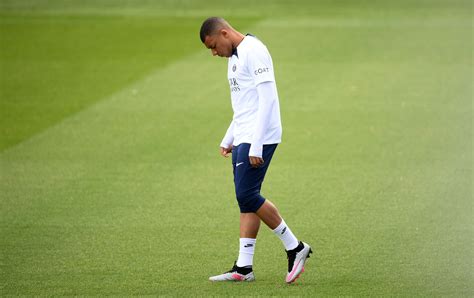 Kylian Mbappe speaks to fans after training with Paris Saint-Germain 'undesirables' and refuses ...