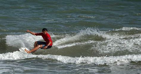 Surf in Mui Ne - Surfing Mui Ne - Surf Vietnam - Orient Skyline Travel