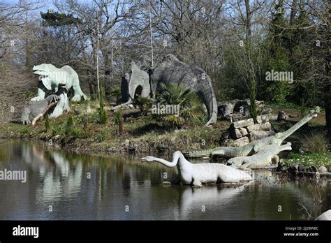 Dinosaurs in Crystal Palace park Stock Photo - Alamy