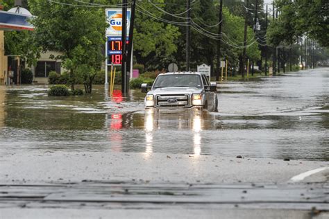 Flood damage varies in greater Katy area