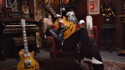 METALLICA Guitarist KIRK HAMMETT Reveals The "Secret Weapon" Behind His ...