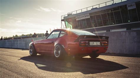 Download Race Track Vehicle Datsun 280Z HD Wallpaper