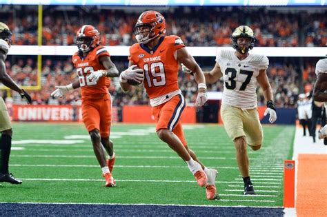 Oronde Gadsden II lands Syracuse football on 2023 All-ACC preseason ...