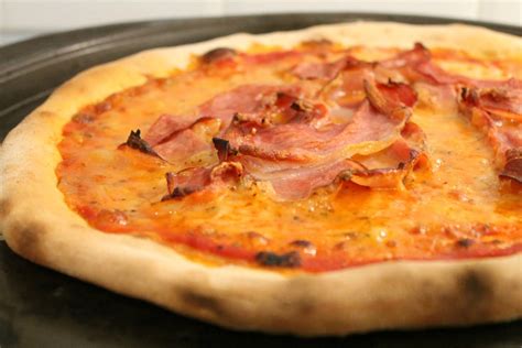 How To Make Prosciutto Pizza At Home (Recipe) - Spicy GoulashSpicy Goulash