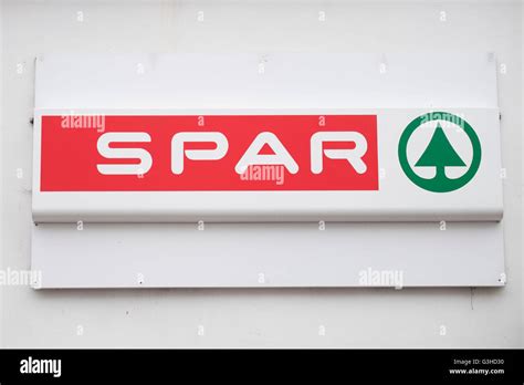 Spar hi-res stock photography and images - Alamy