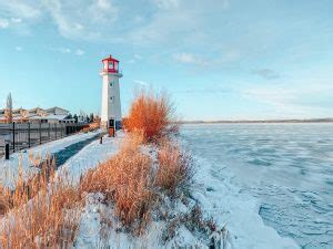 Things to do in Sylvan Lake Alberta in winter & summer - Canada Crossroads