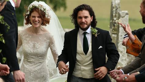 Kit Harington e Rose Leslie sono diventati genitori. È nato il figlio. della coppia de 'Il Trono ...