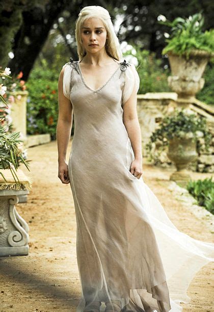 Game of Thrones: Emilia Clarke ranks her Daenerys costumes | Daenerys ...