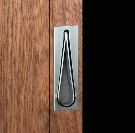 Reveal Designs | 690 Edge Pull | Pocket door hardware, Pocket door handles, Pocket doors