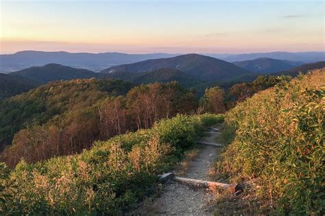 10 Best Trails for Hiking Near Charlottesville (All Levels)