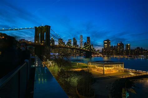 BEST Rooftop Bars in DUMBO With AMAZING Views! - Your Brooklyn Guide